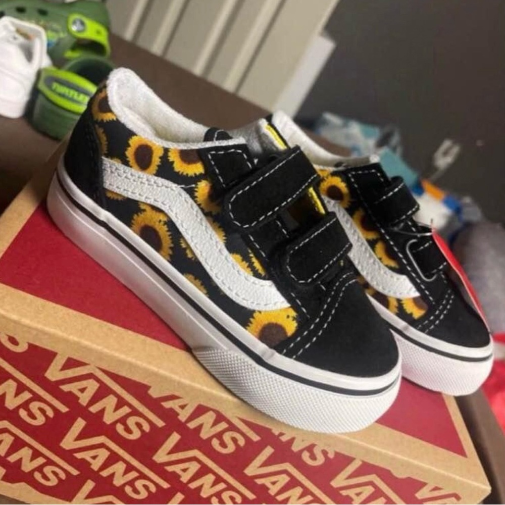 sunflower vans